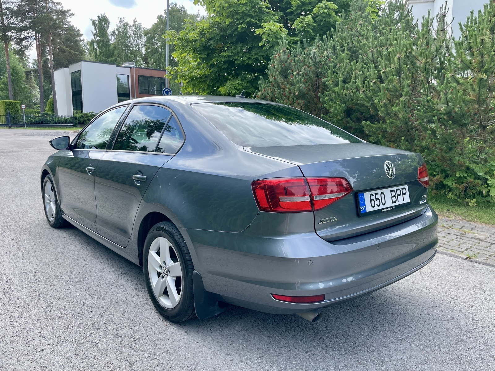 Volkswagen Jetta Bluemotion 1.2 77kW 2015, photo 5/15