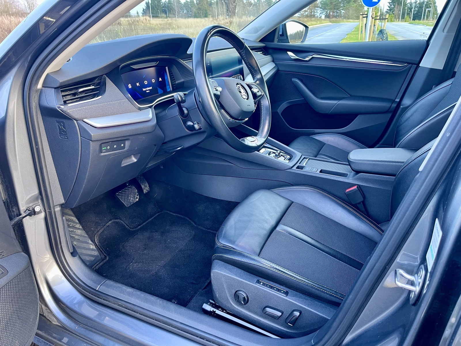 Škoda Octavia 2022, photo 5/10