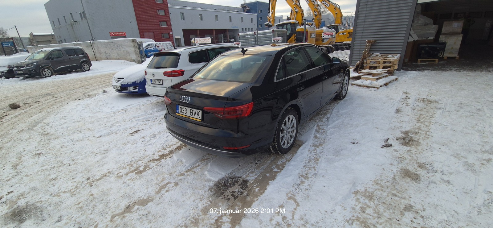 Audi A4 2017, photo 4/4
