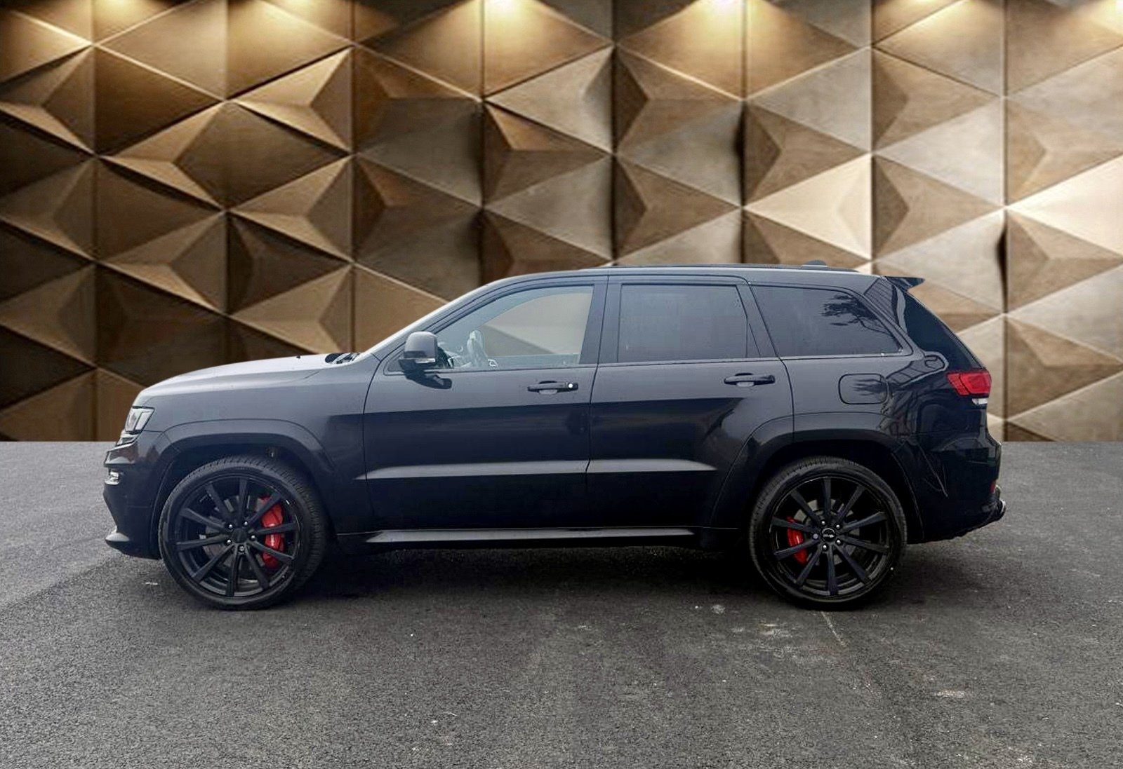 Jeep Grand Cherokee SRT 2015, kuva 5/29