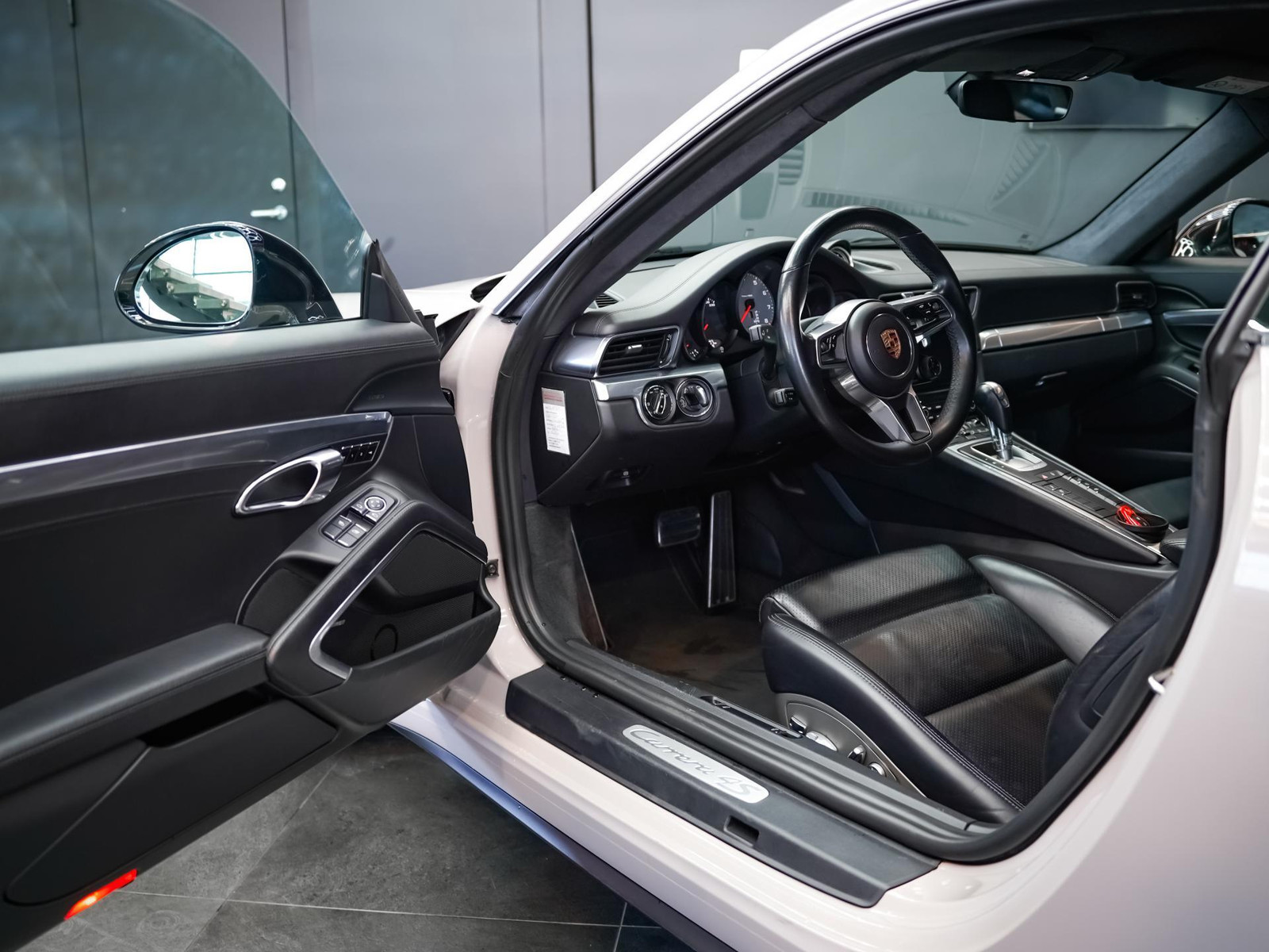 Porsche 911 Carrera 4S 3.0 309kW 2016, photo 5/12