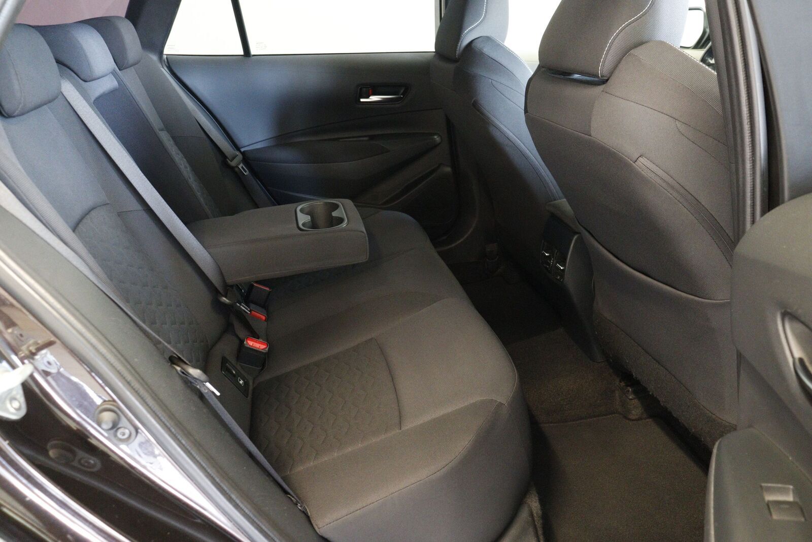 Toyota Corolla 2020, kuva 7/10