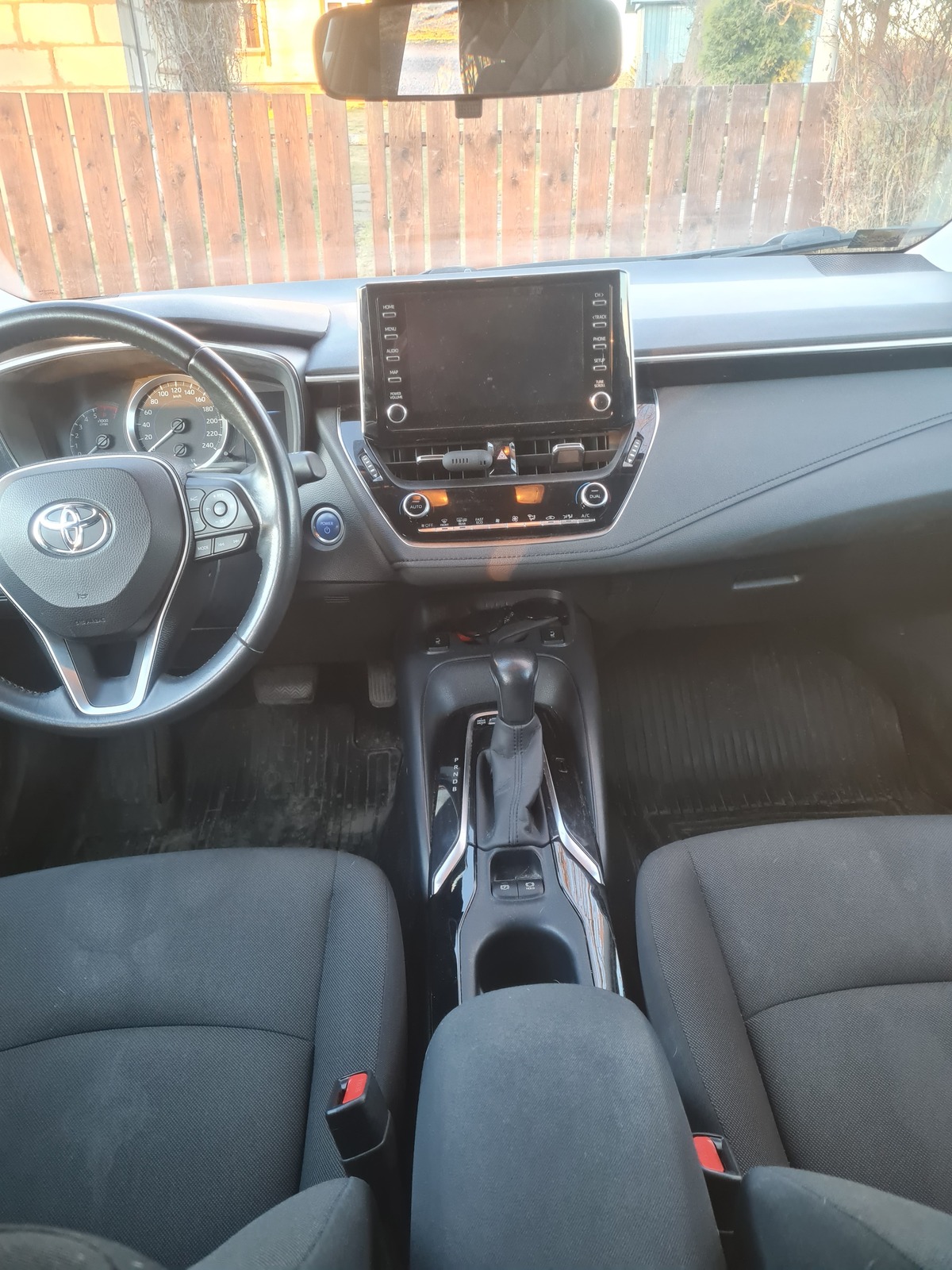 Toyota Corolla 2020, photo 8/8