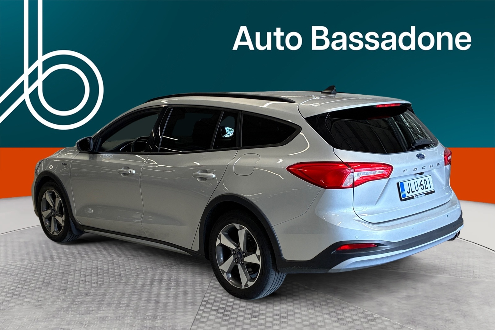 Ford Focus 2021, photo 3/39