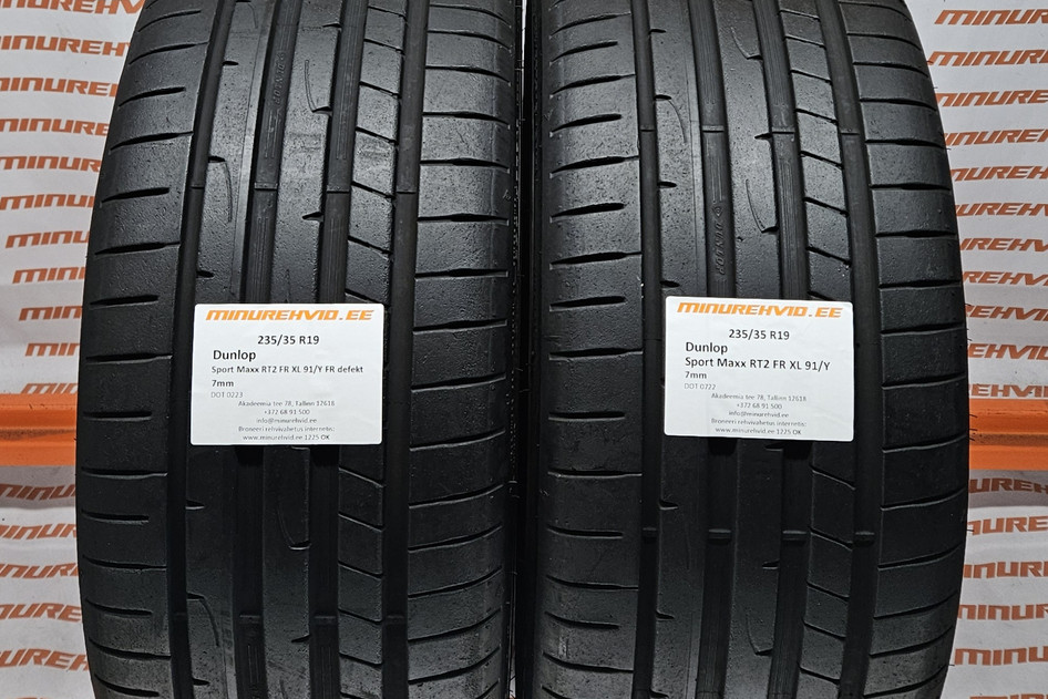 Used summer tire 235/35R19 Dunlop Sport Maxx RT2 FR XL 91/Y FR defekt