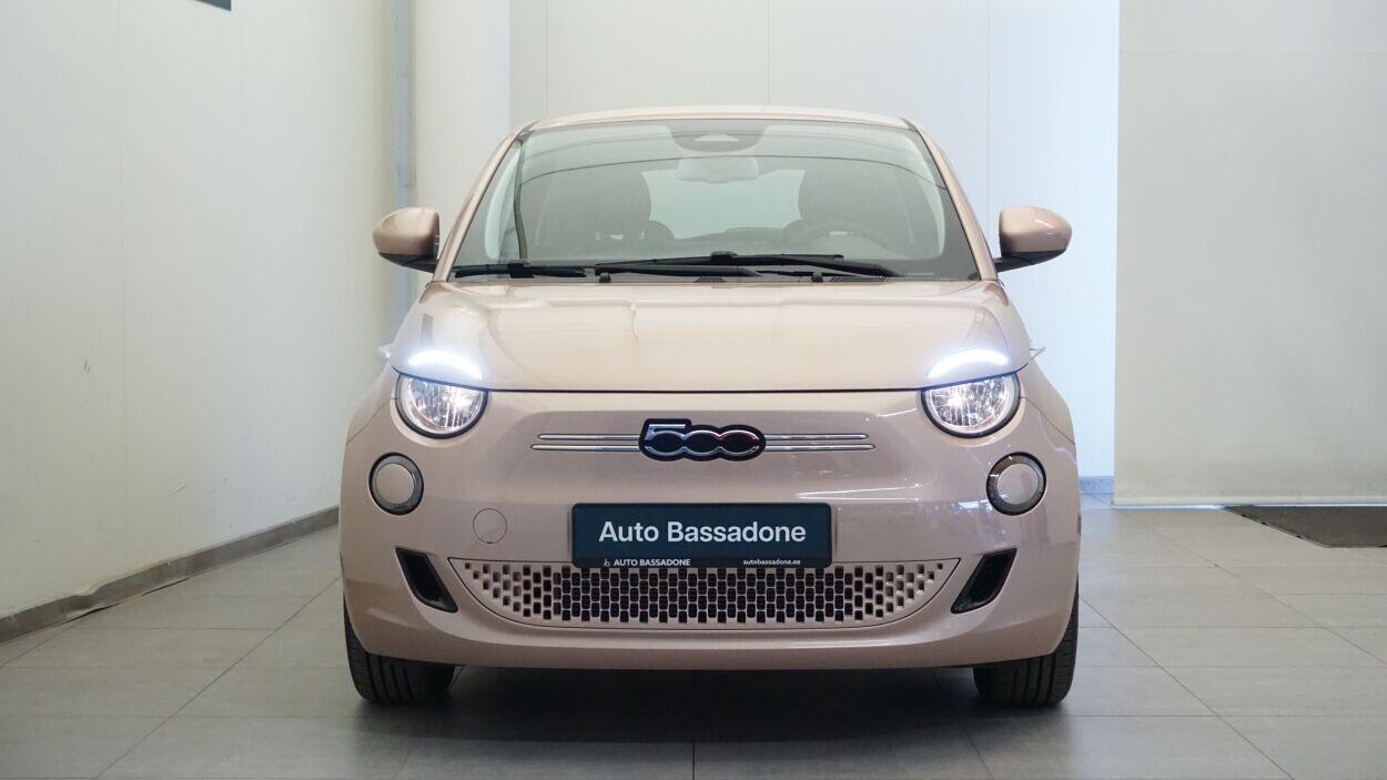 Fiat 500 e 42 kWh 43kW 2023, kuva 2/26