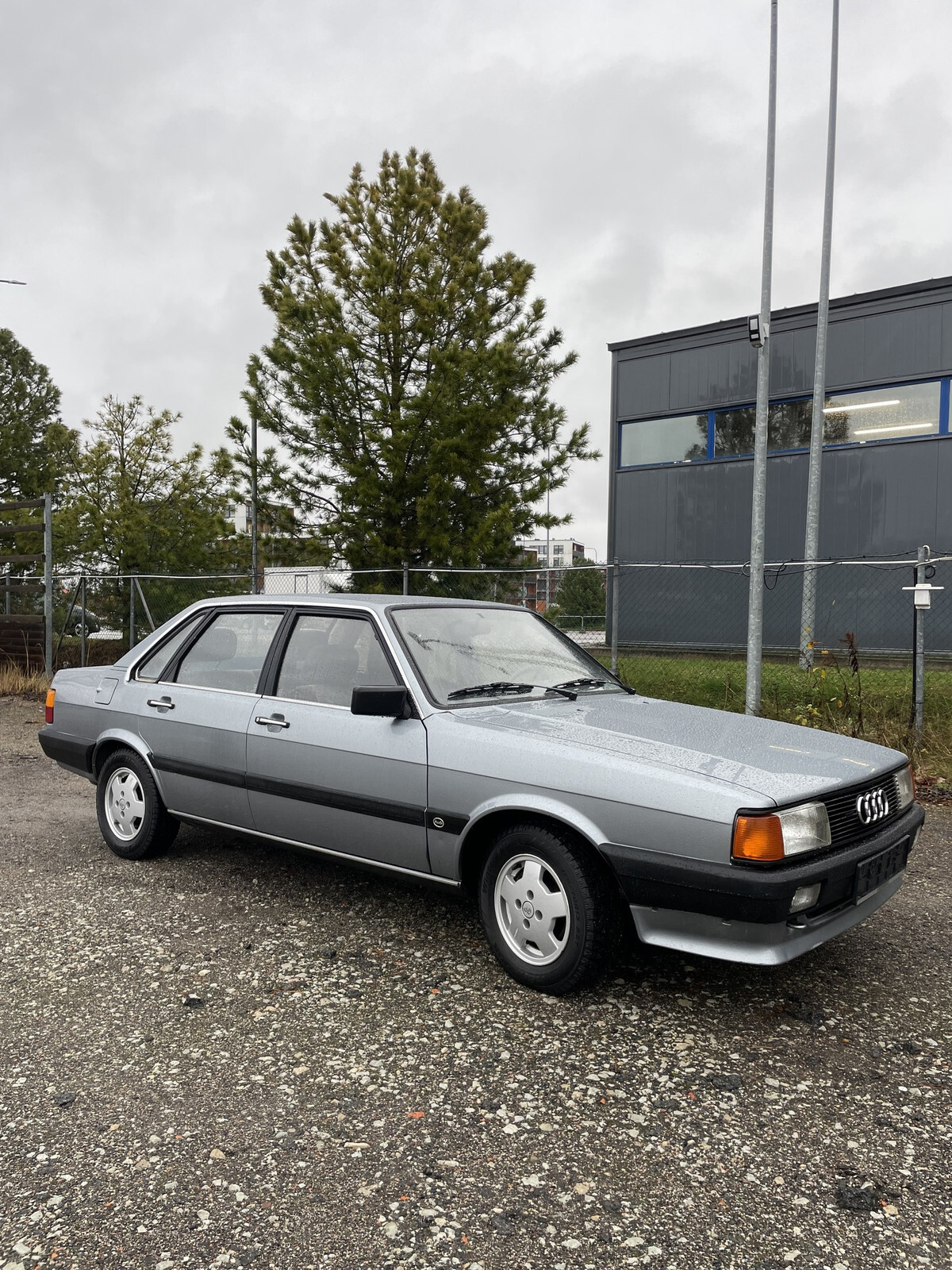 Audi 80 GL 1983, photo 6/38