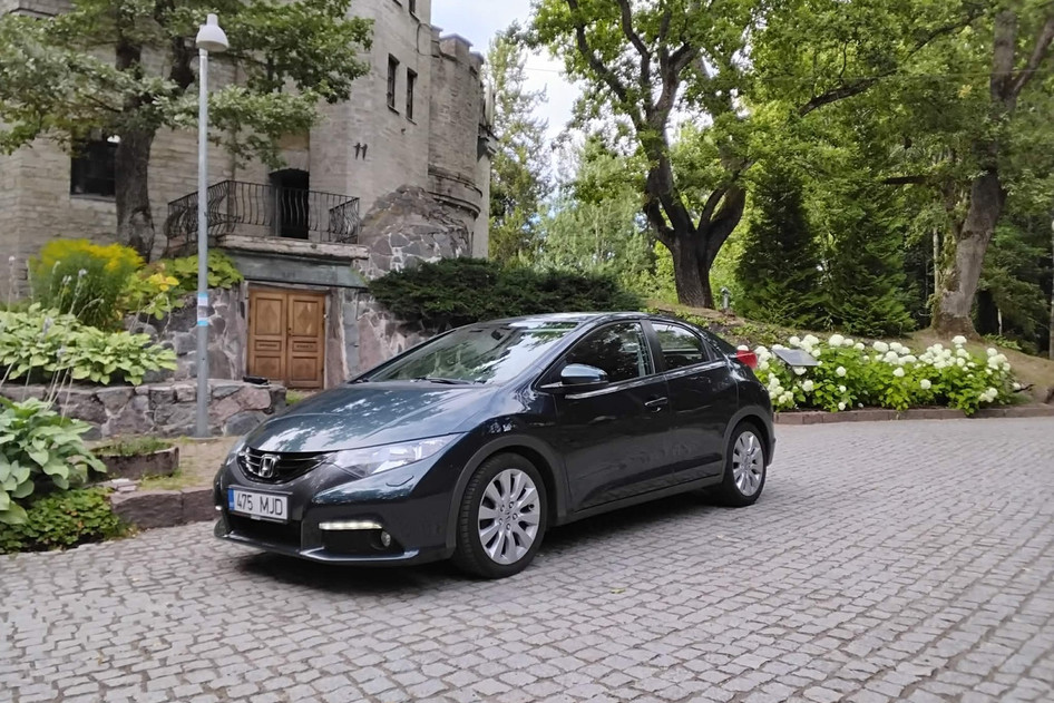 Honda Civic, 2013, 1.8, 104 kW, petrol, manual, front-wheel drive