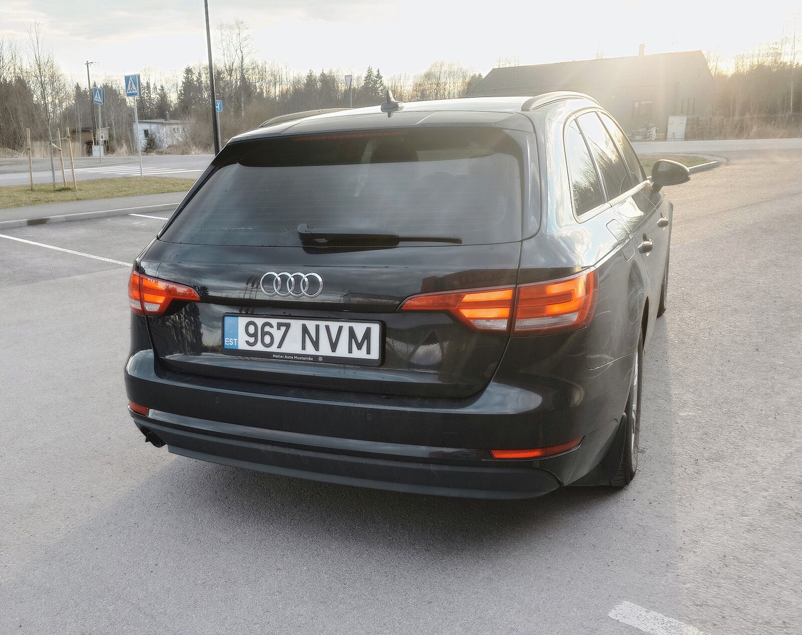Audi A4 2018, kuva 7/11