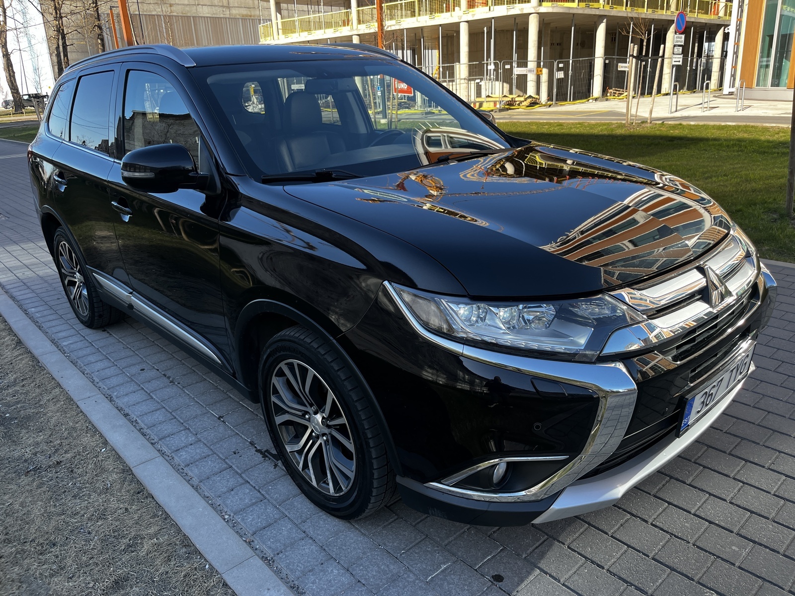 Mitsubishi Outlander 2016, photo 3/12