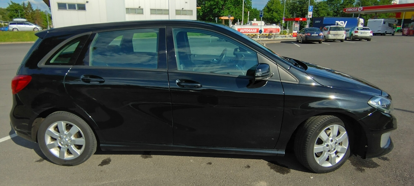 Mercedes-Benz B 200 2016, kuva 3/5