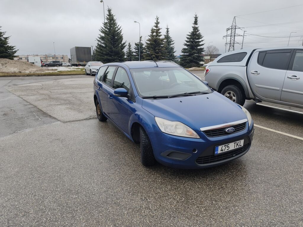 Ford Focus 2009, photo 3/7