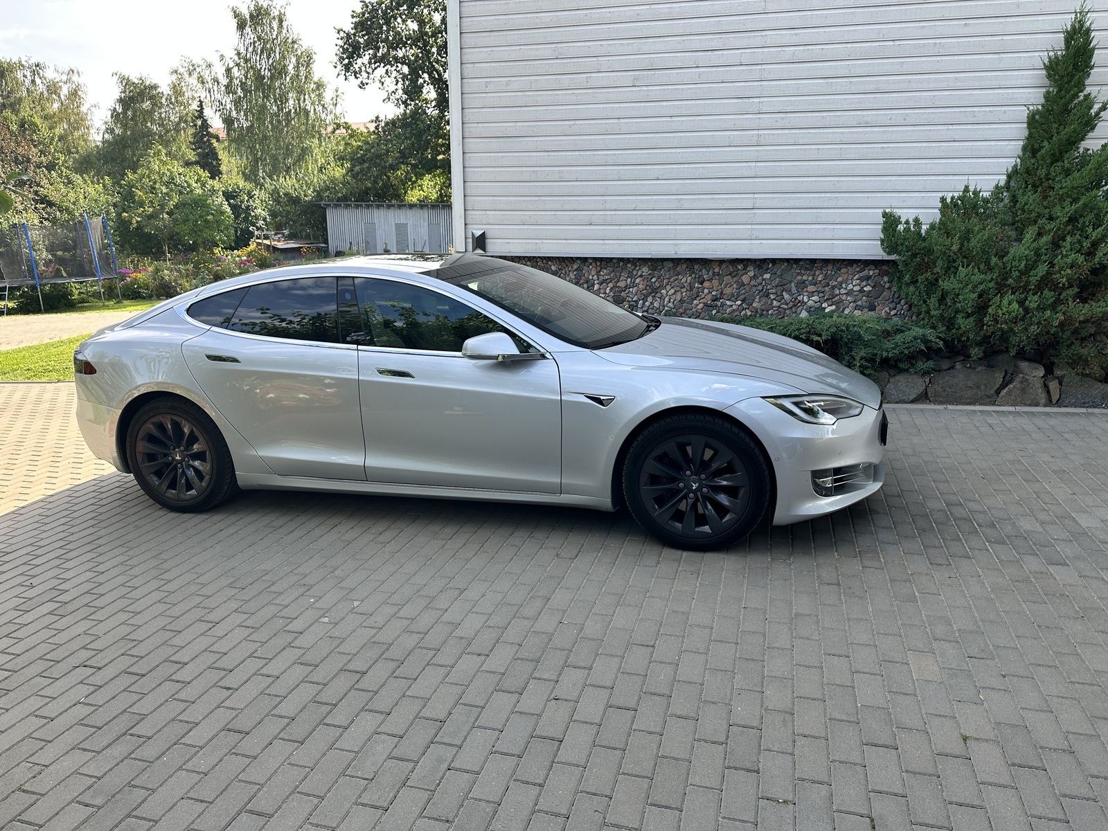 Tesla Model S 2018, photo 3/6
