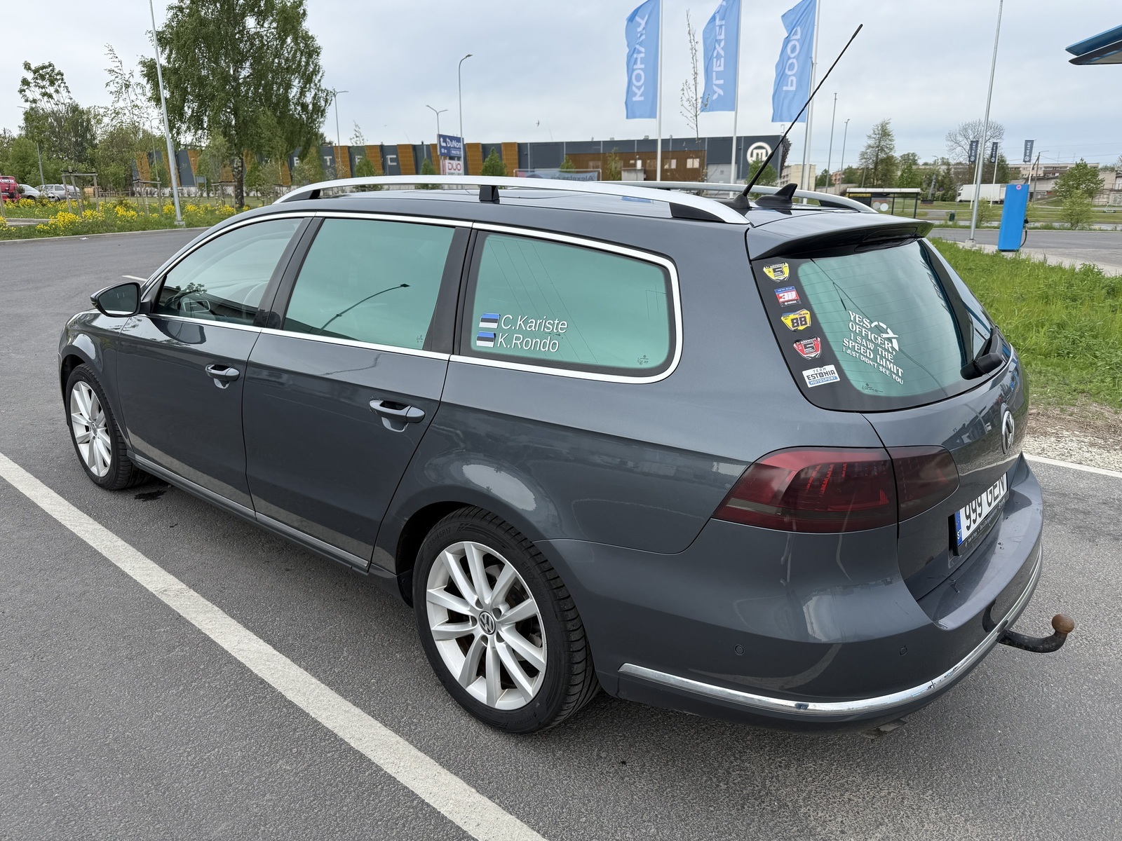 Volkswagen Passat 2014, photo 2/10