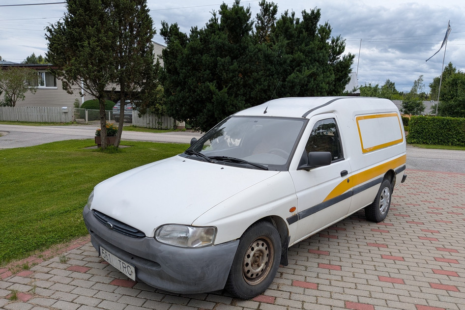 Ford Express, 1996, 1.4, 54 kW, bensiin, manuaal, esivedu