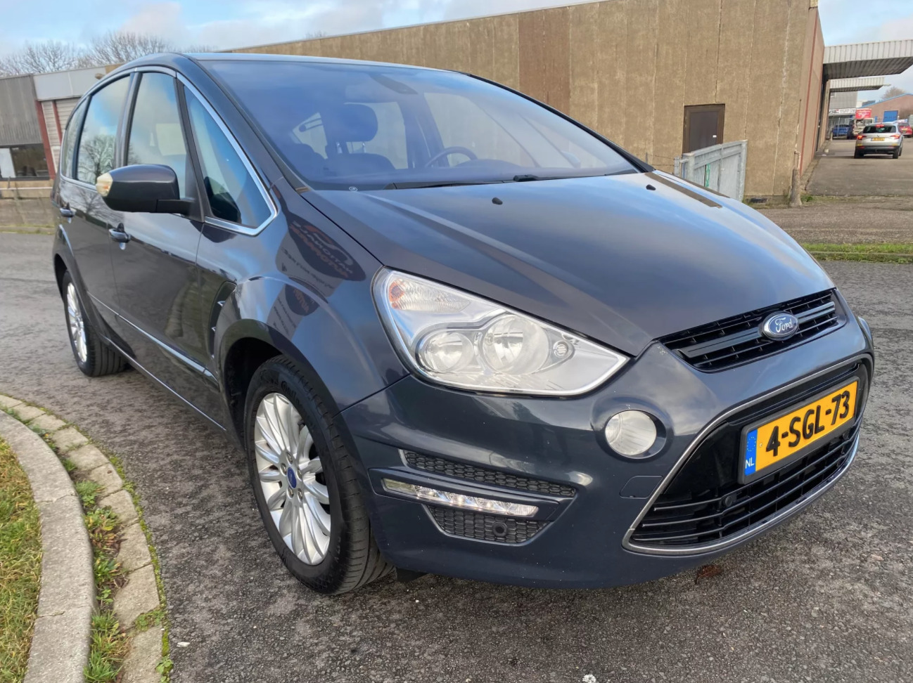 Ford S-Max 2013, photo 2/9