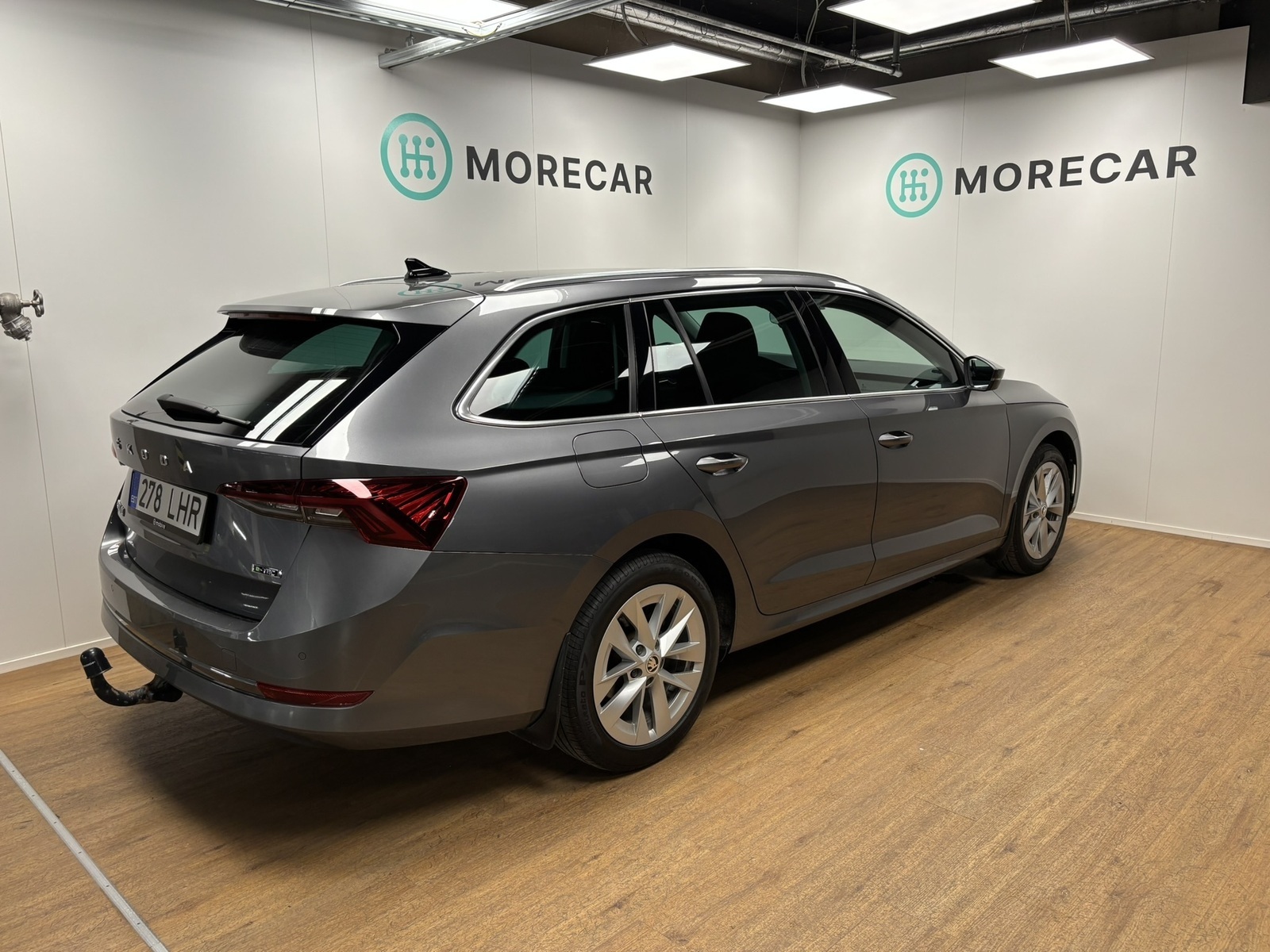 Škoda Octavia 2022, photo 2/10