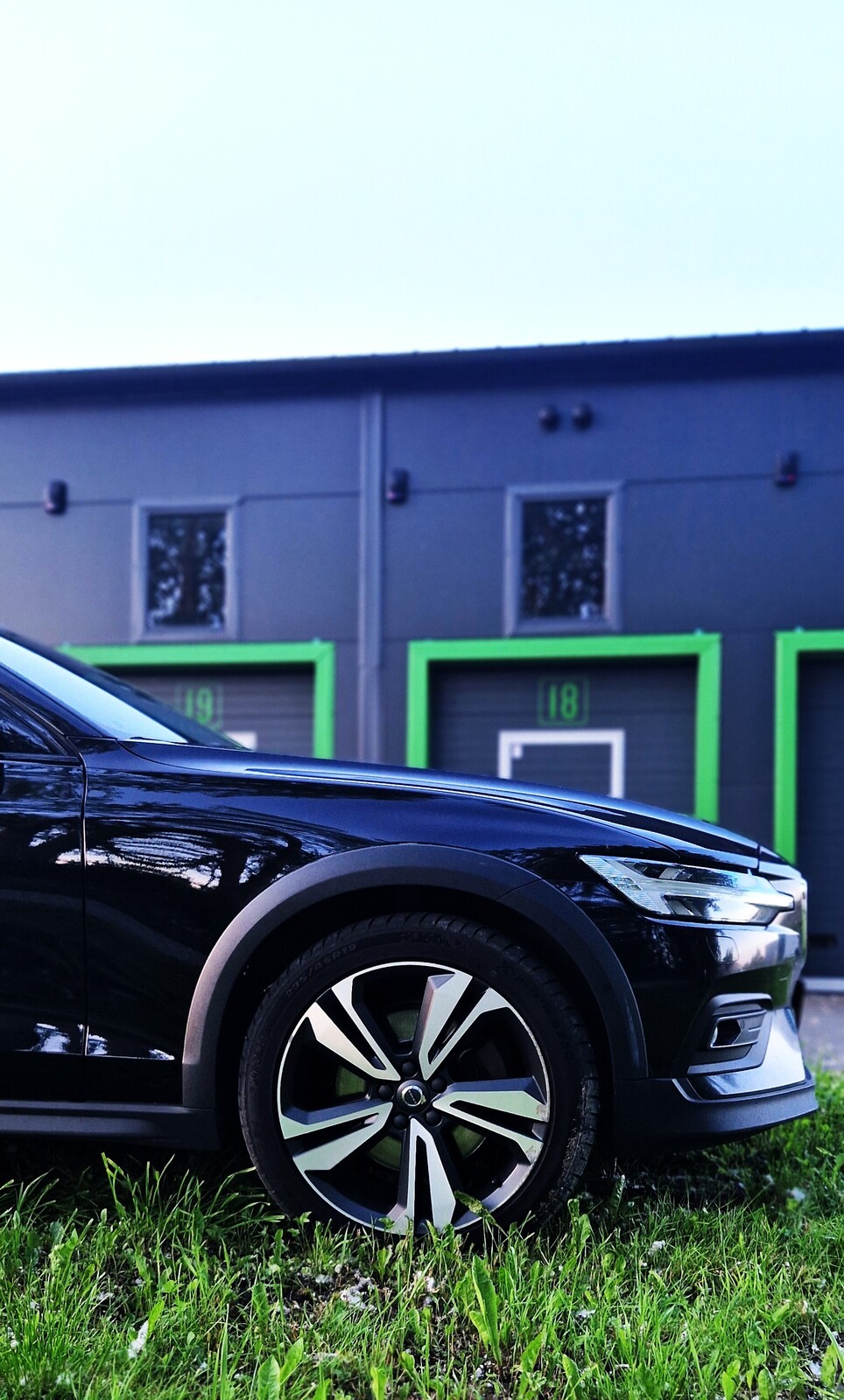 Volvo V60 Cross Country 2020, photo 5/22