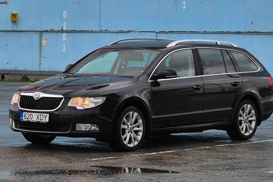 Škoda Superb, 2011, 1.8, 118 kW, bensiin, automaat, esivedu