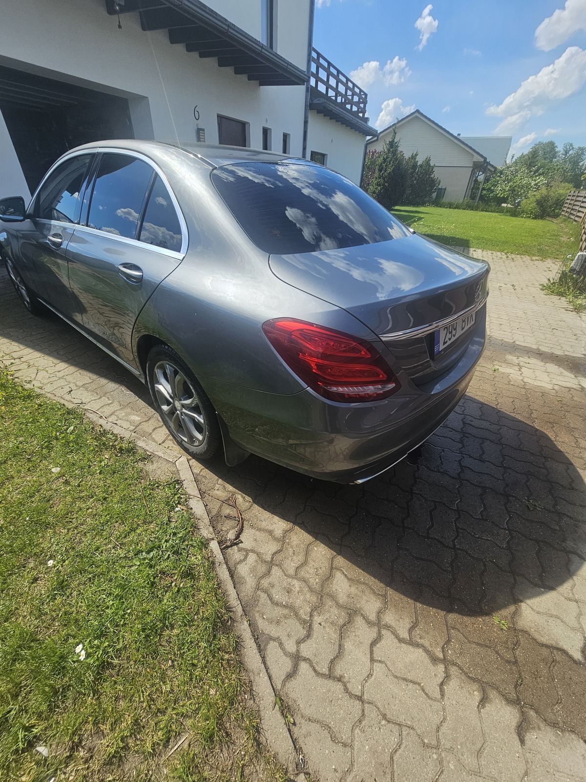 Mercedes-Benz C 200 2016, photo 6/15
