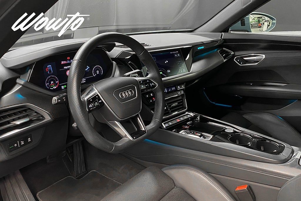 Audi e-tron 2021, photo 6/25