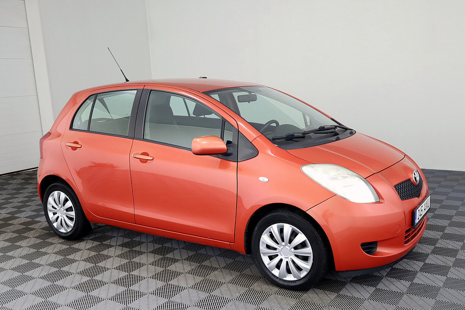 Toyota Yaris, 2006, 1.3, 64 kW, бензин, механическая, передний привод