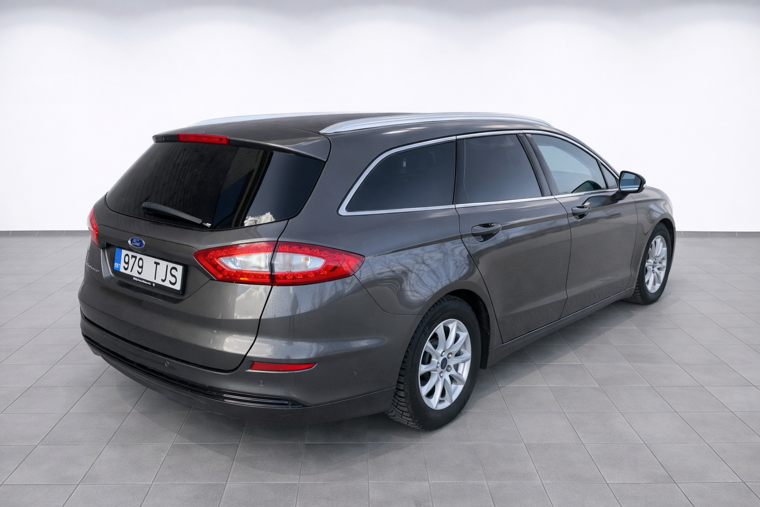 Ford Mondeo 2015, photo 7/22
