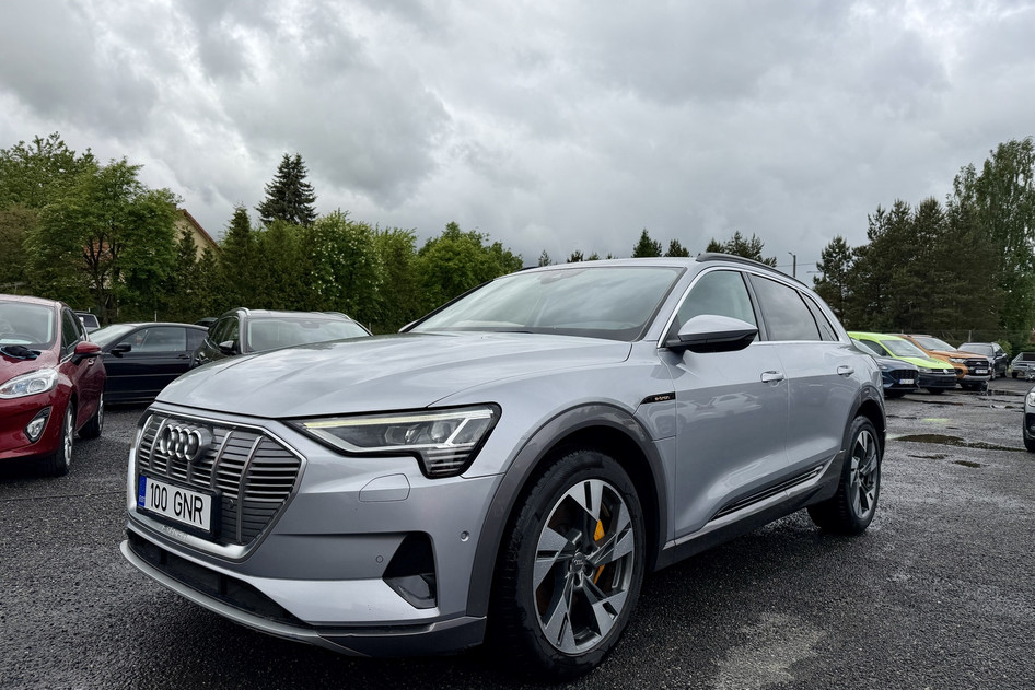 Audi e-tron, 2020, 230 kW, electric, automatic, four-wheel drive
