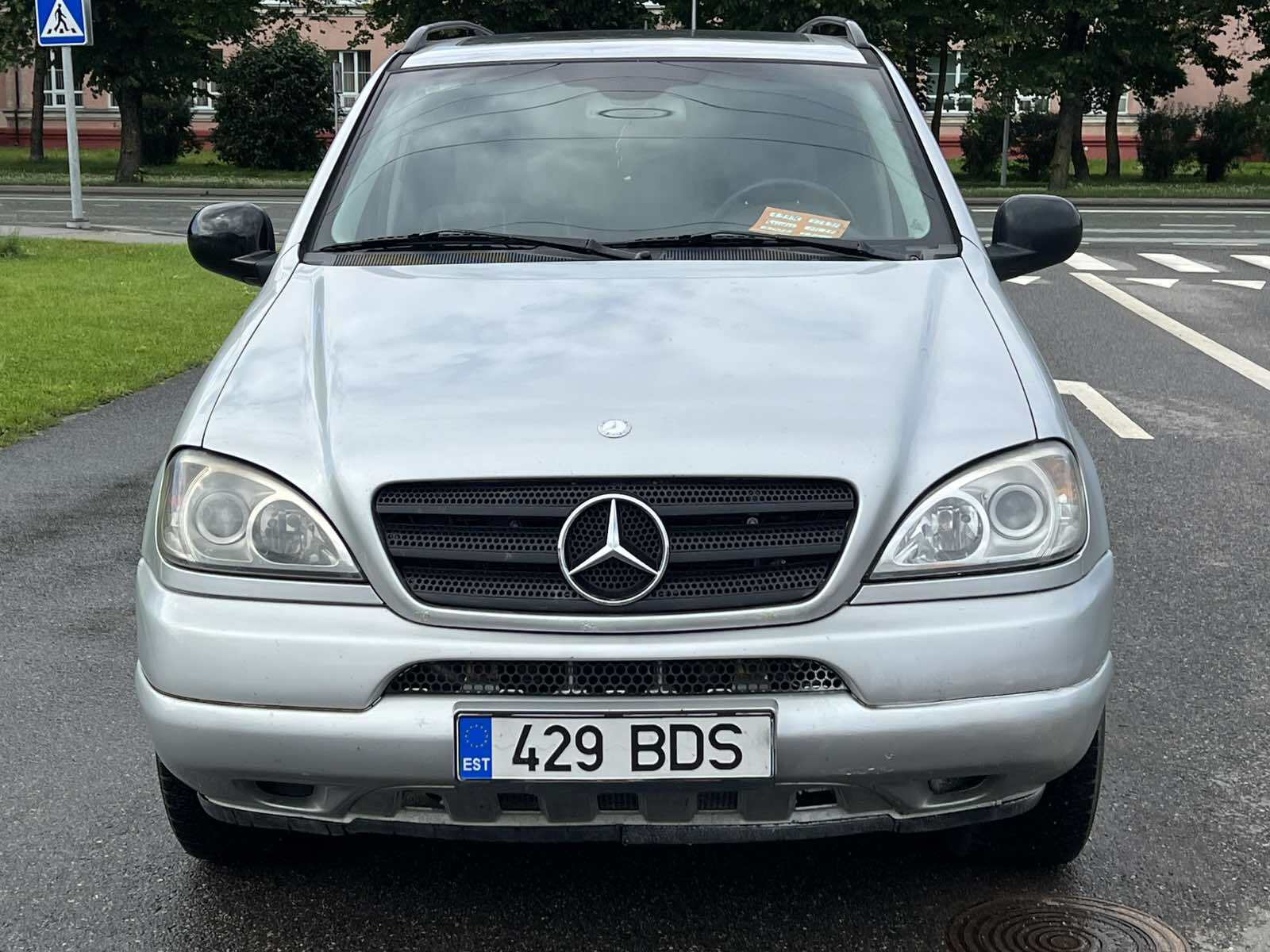 Mercedes-Benz ML 270 2001, photo 3/10