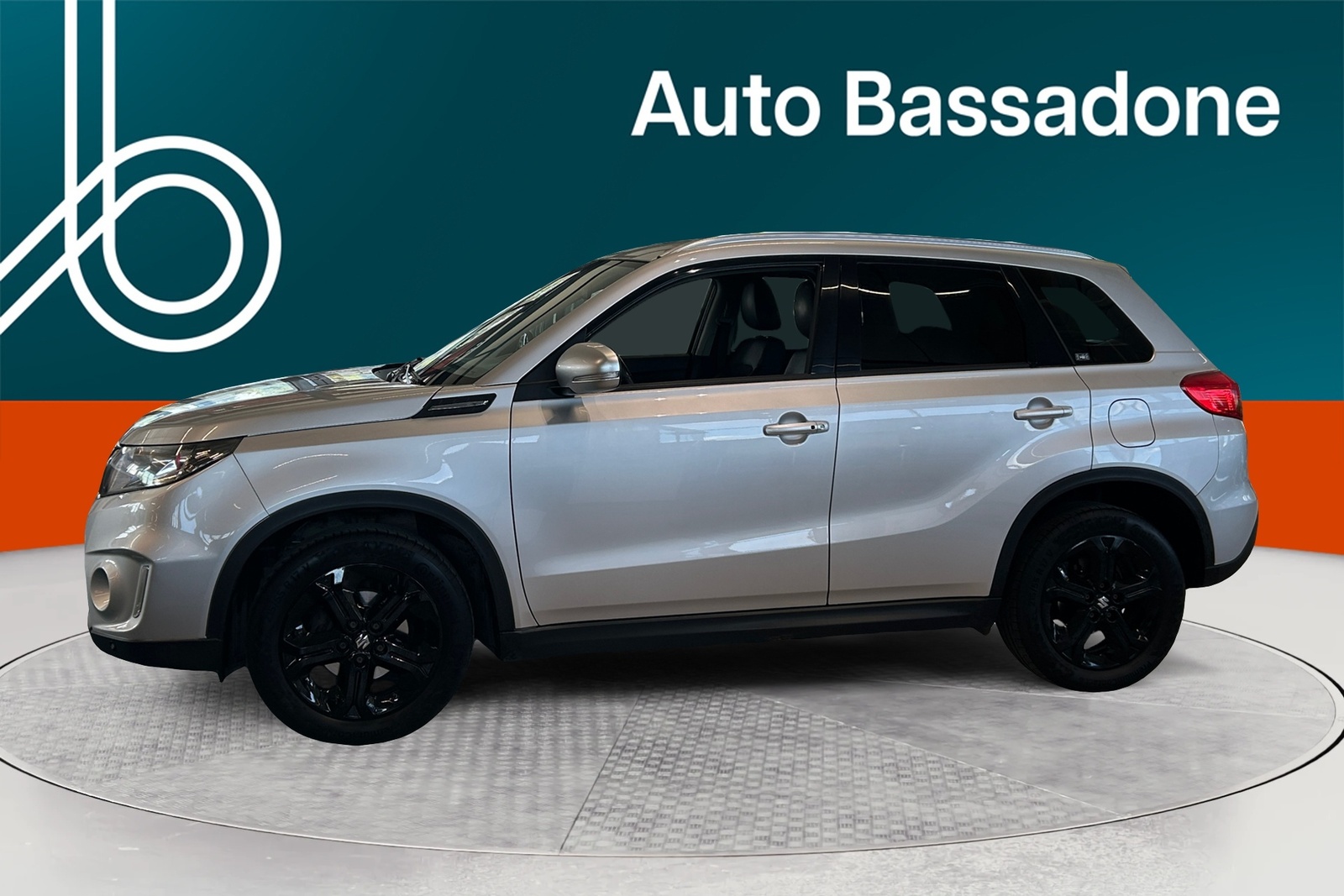 Suzuki Vitara 2017, photo 2/22