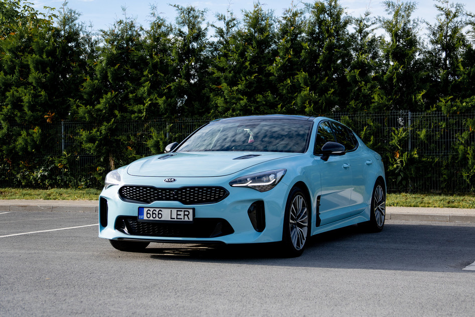 Kia Stinger, 2018, 2.2, 147 kW, diesel, automatic, four-wheel drive