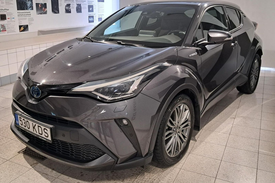 Toyota C-HR, 2021, 1.8, 72 kW, hübriid (bensiin/elekter), automaat, esivedu