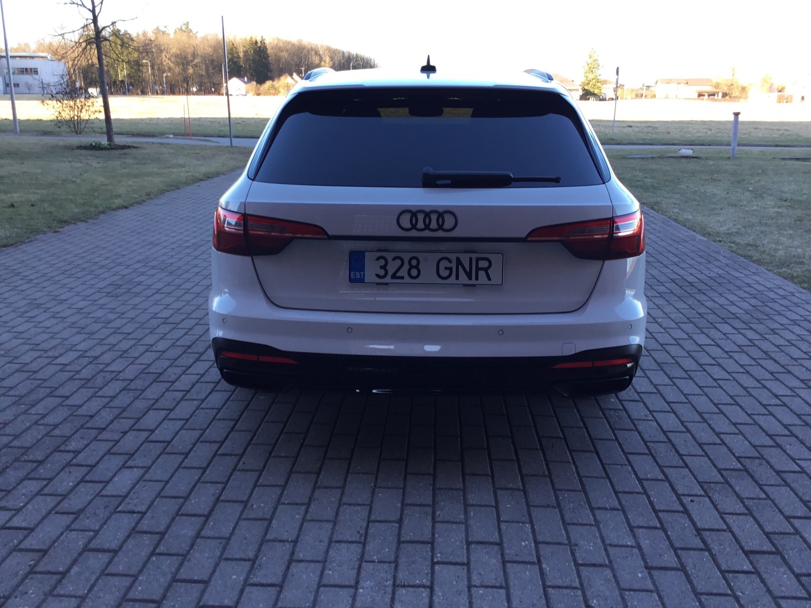 Audi A4 2024, photo 5/20