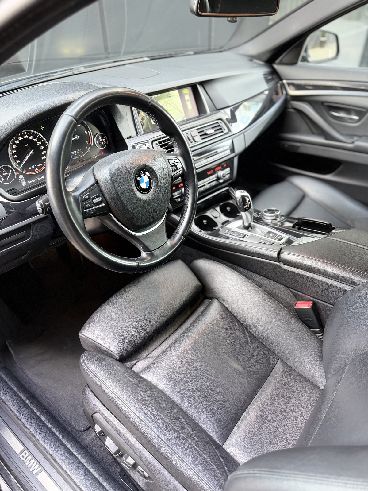 BMW 530 2014, kuva 3/8