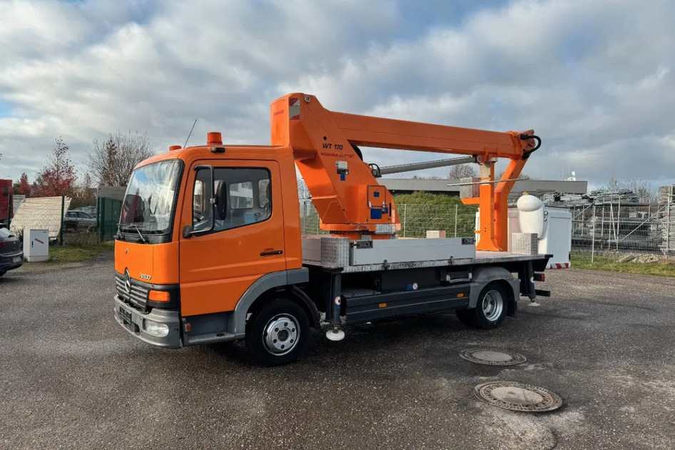 Mercedes-Benz Atego, 2004, diisel, manuaal, tagavedu