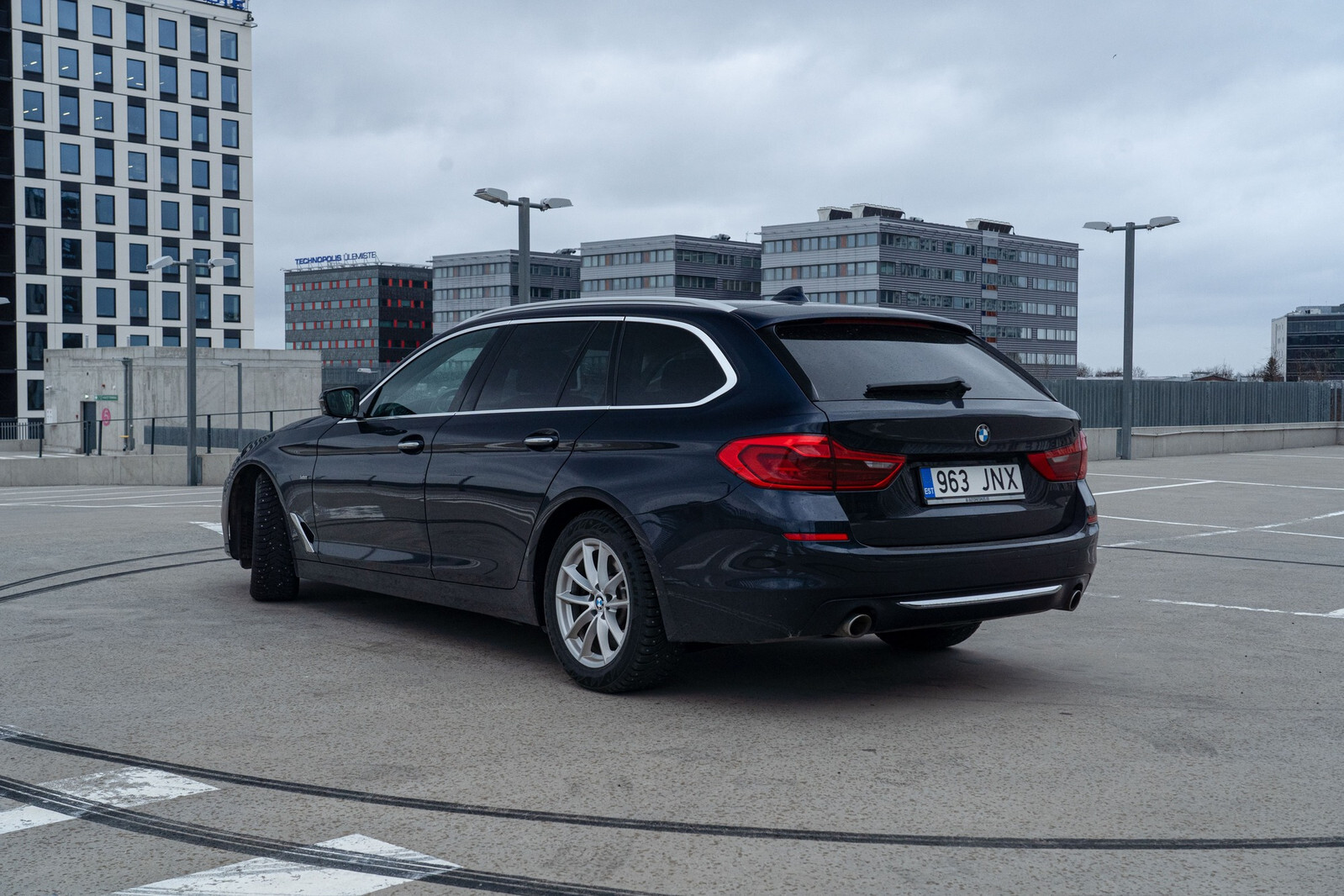 BMW 530 2018, photo 3/10