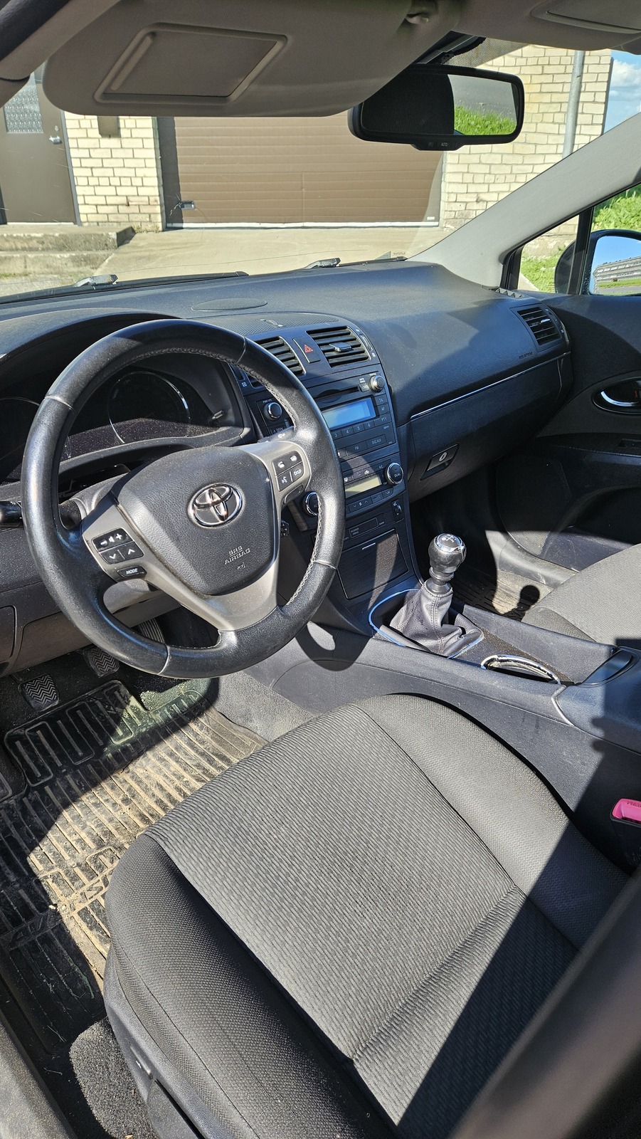 Toyota Avensis 2010, photo 7/7