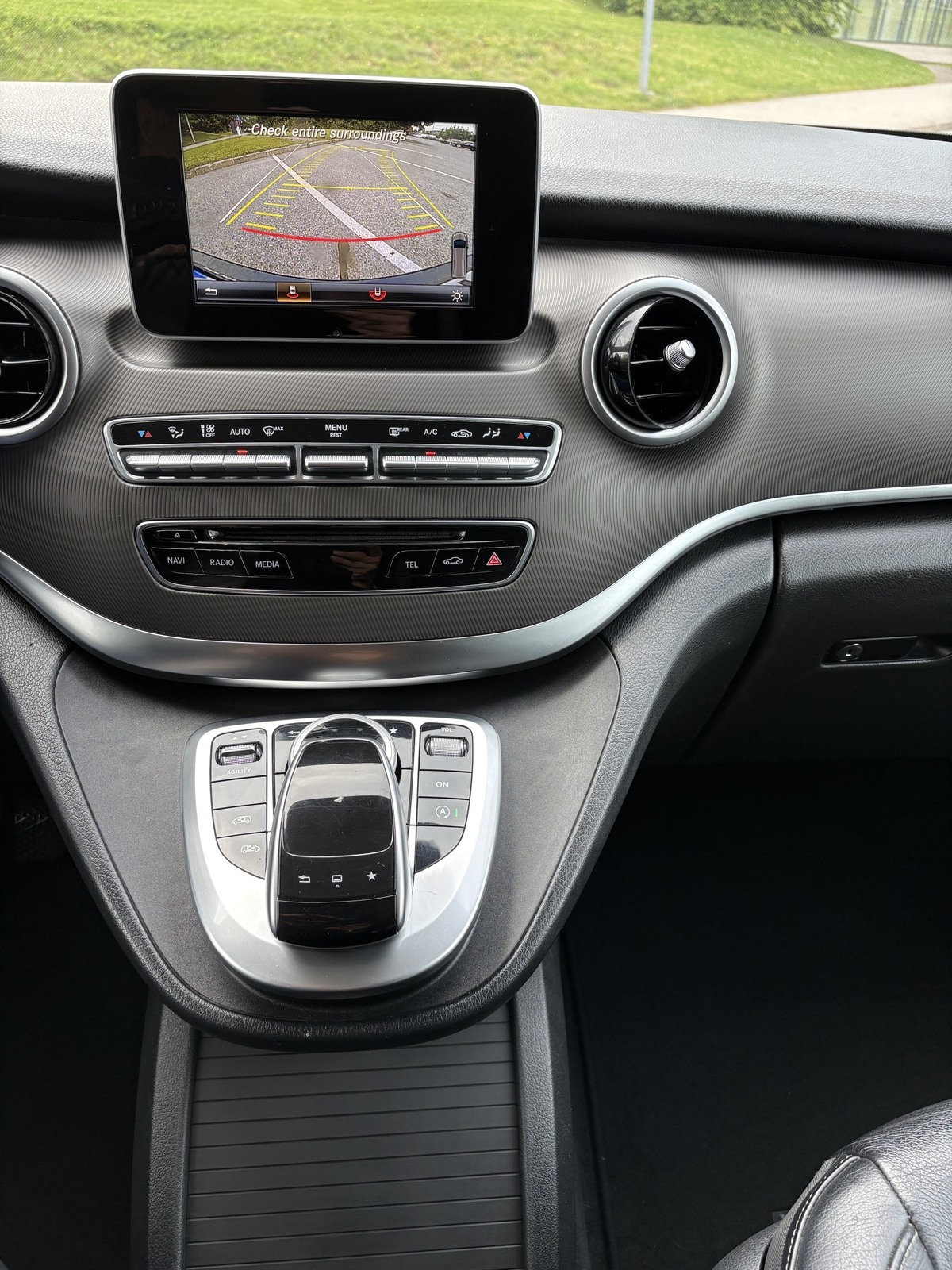 Mercedes-Benz V-KLASSE 2015, photo 6/7