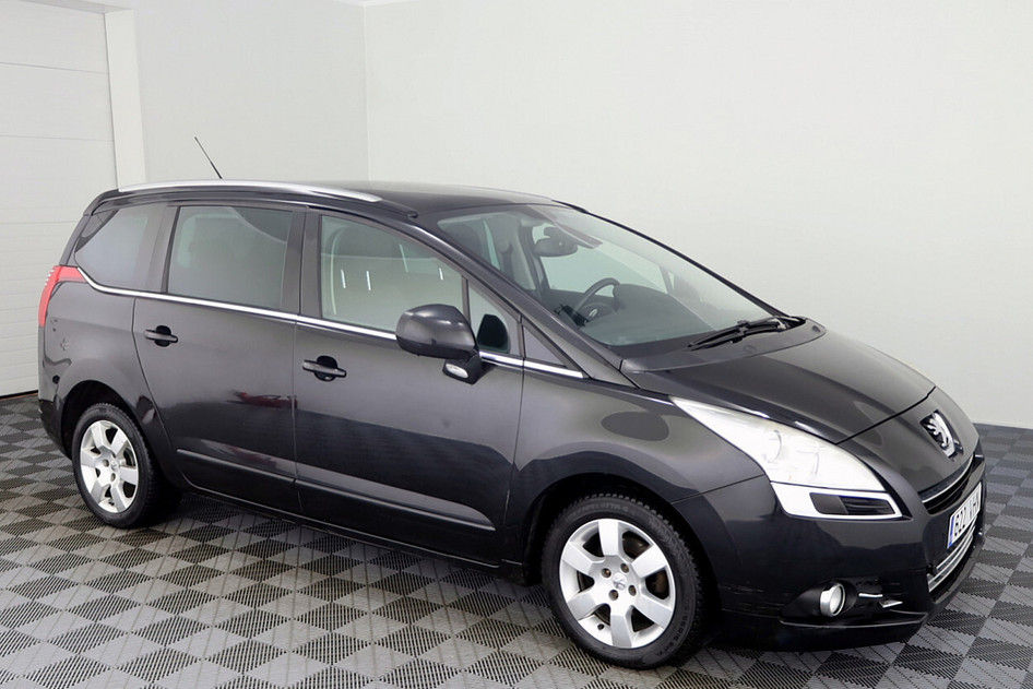 Peugeot 5008, 2012, 1.6, 82 kW, diesel, automatic, front-wheel drive