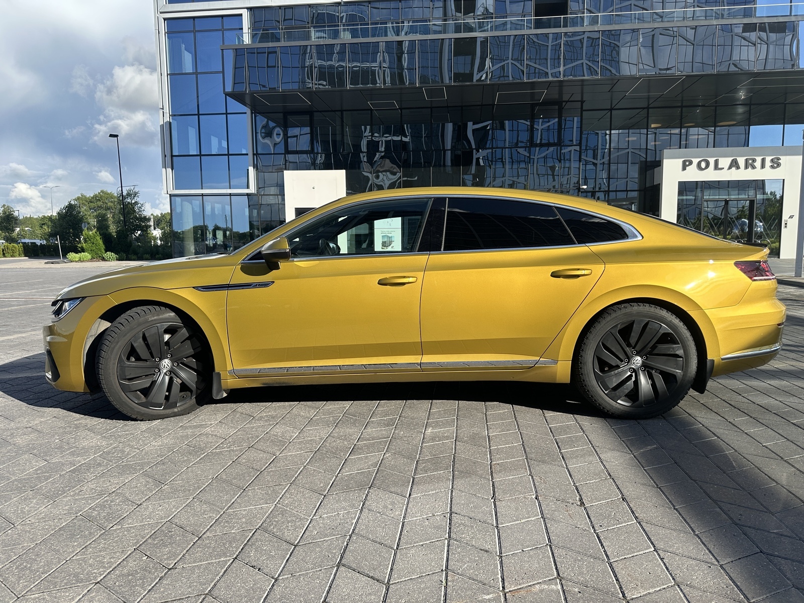 Volkswagen Arteon 2017, photo 3/10