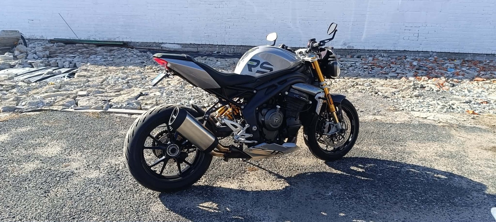 Triumph SPEED TRIPLE 1200 RS 2022, photo 3/6