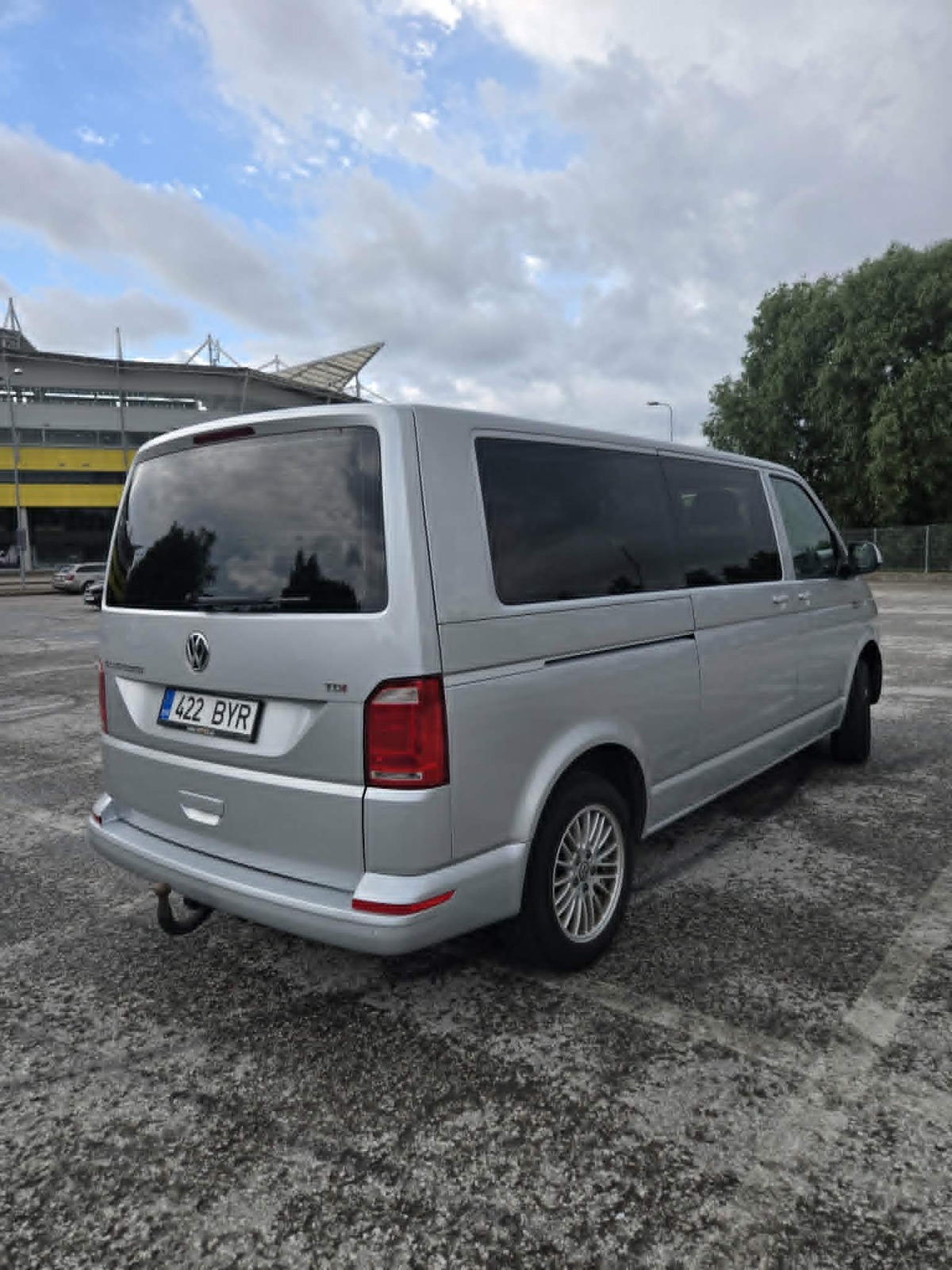 Volkswagen Transporter 2017, kuva 5/10