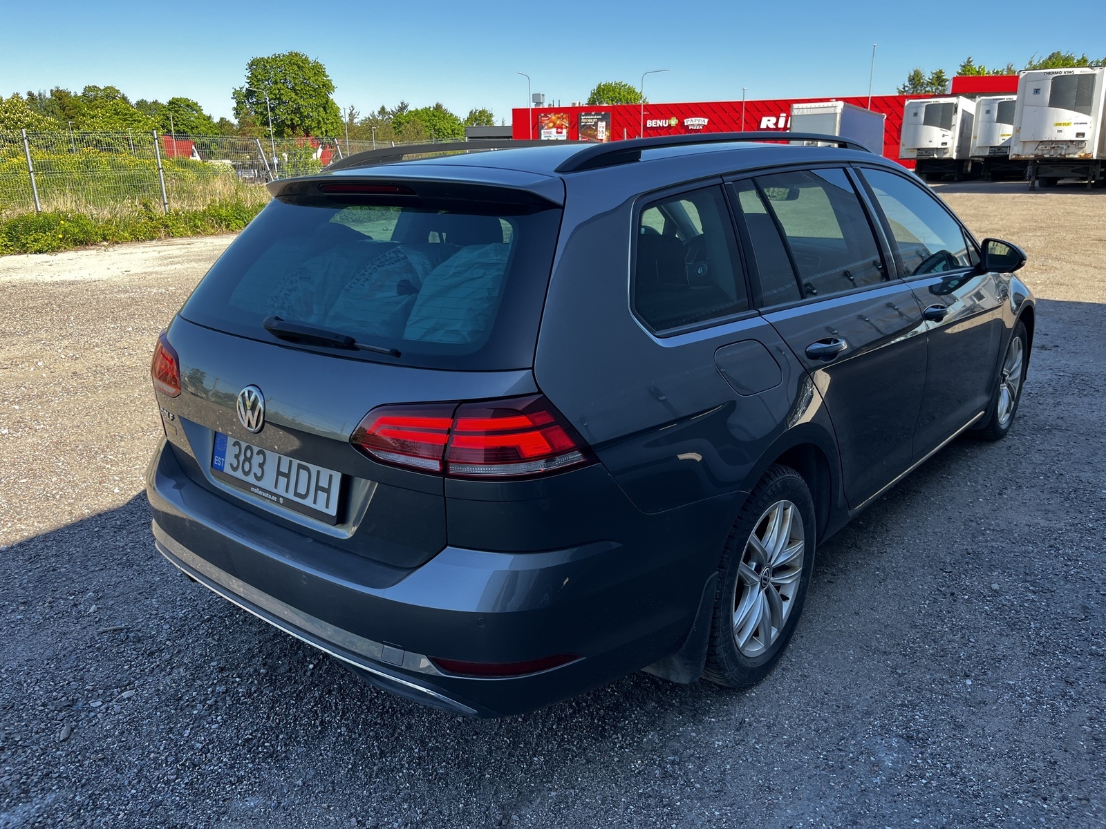 Volkswagen Golf 2019, photo 4/10