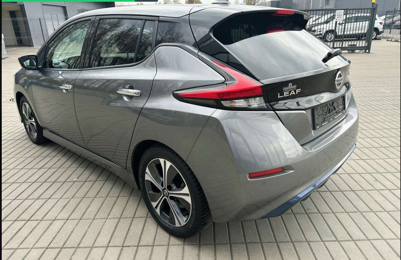 Nissan Leaf 2021, photo 4/16