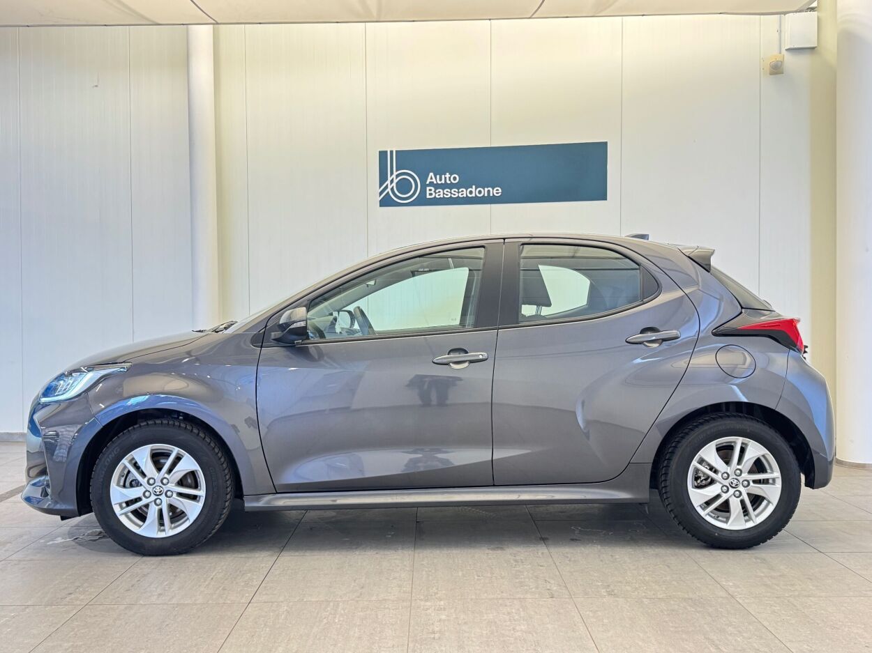 Toyota Yaris 2024, photo 3/20