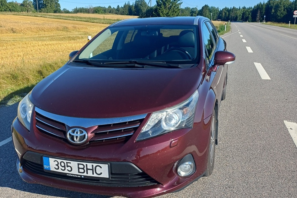 Toyota Avensis, 2012, 2.0, 112 kW, бензин, автомат, передний привод