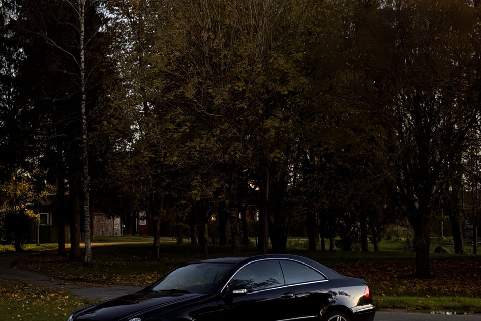 Mercedes-Benz CLK 220, 2006, 2.1, 100 kW, diesel, automatic, rear-wheel drive