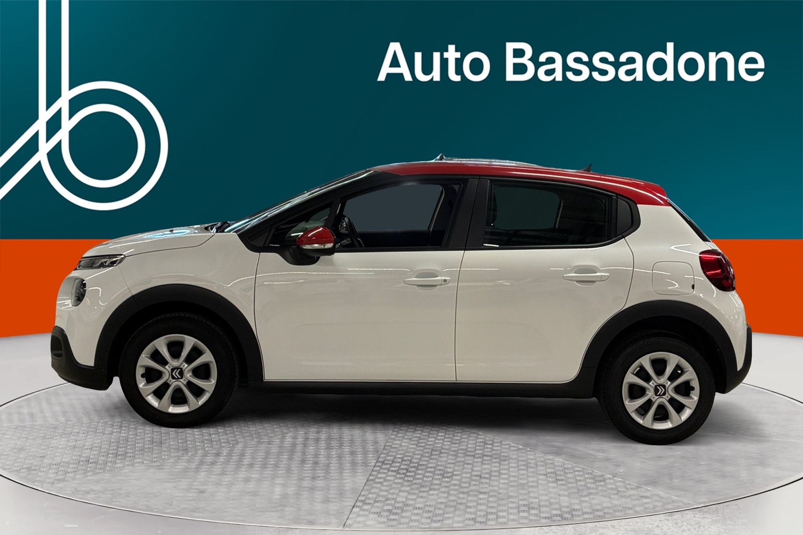 Citroën C3 2019, photo 2/33