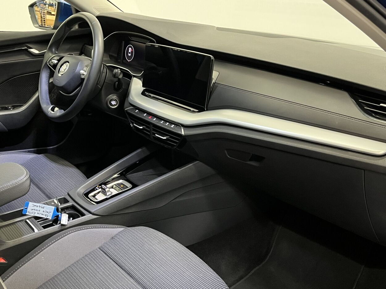 Škoda Octavia 2024, kuva 3/10