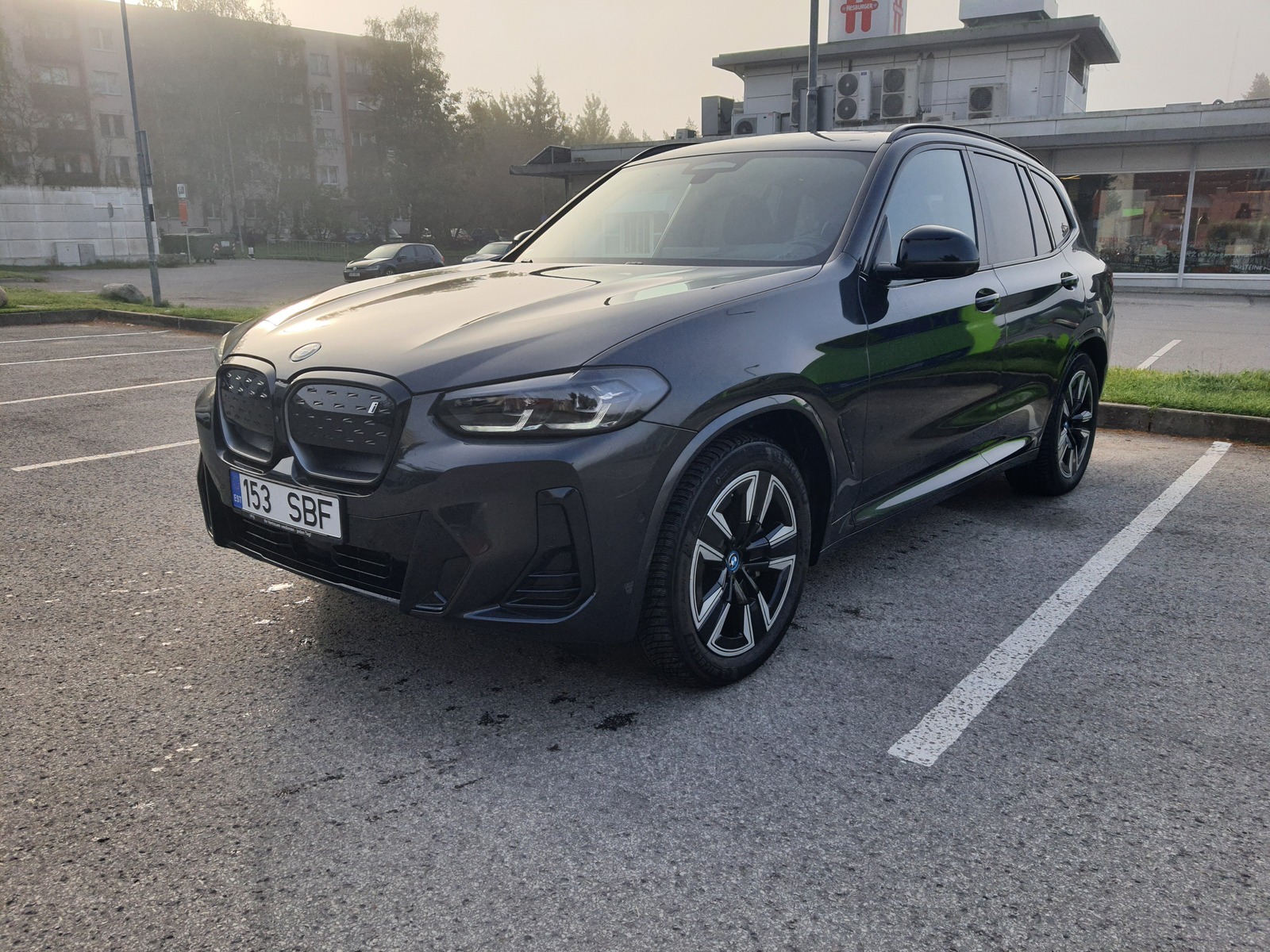 BMW iX3